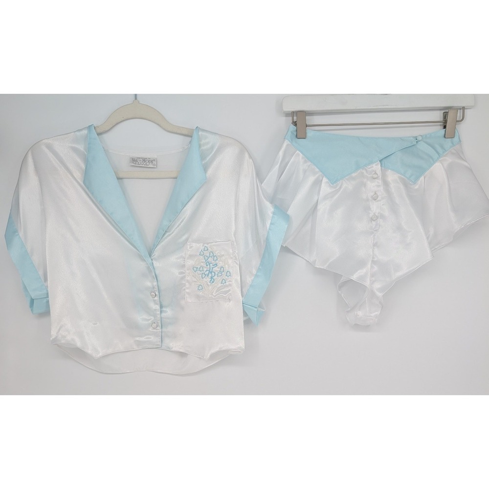 Val Mode Pajama Set Womens S White Blue Satin Floral Embroidered Tap Shorts 2pc
